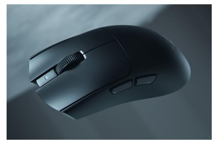 Razer Viper V4 Pro Draadloze Gamingmuis voor Rechtshandigen, Optische Sensor, 50000 DPI, Zwart