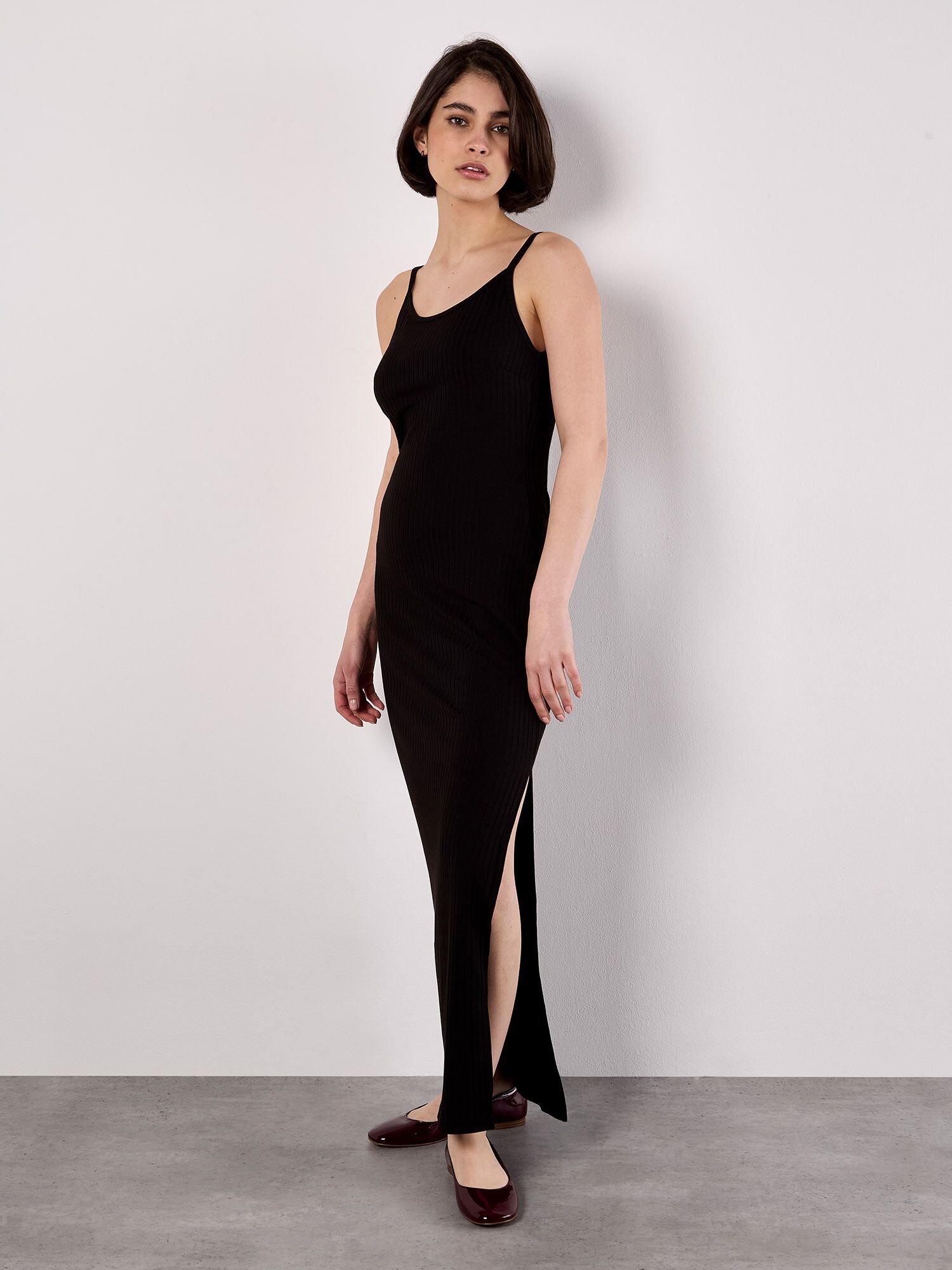 Jerseykleid APRICOT "Jersey-Sommerkleid", Damen, Gr. S (36), N-Gr, schwarz, gewebt, Obermaterial: 96% Polyester PES. 4% Elasthan EL., uni, Kleider Jerseykleid, mit Beinschlitz