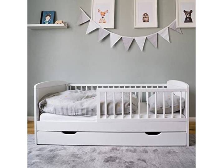 Kids Collective Kinderbett 70x140 cm mit Schublade, Lattenrost und Rausfallschutz in weiß, mit Bettkasten, Made in Europe Junior-Bett bis zum 6. Lebensjahr