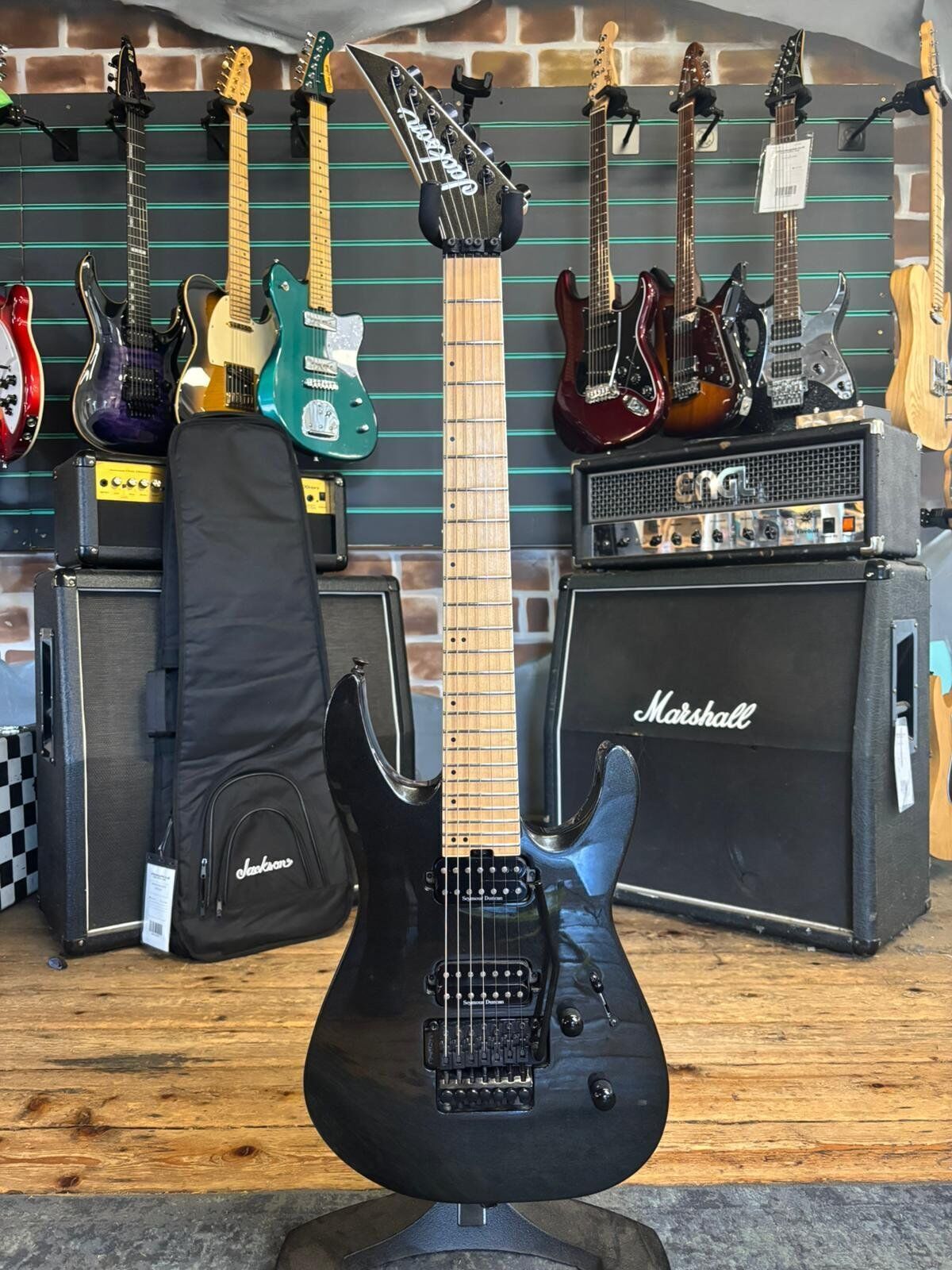 Jackson Pro Series Dinky DK7M Metallic Black 2014 Electric Guitar   metallic black - Refurbished