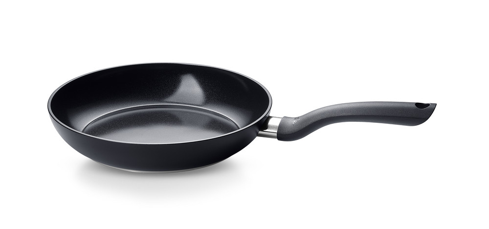 Fissler Essential pan, 26 cm