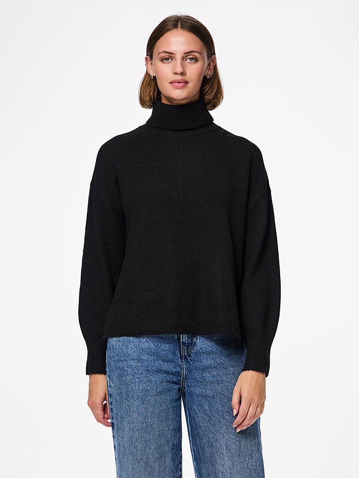Pieces Rollkragenpullover in Schwarz - M
