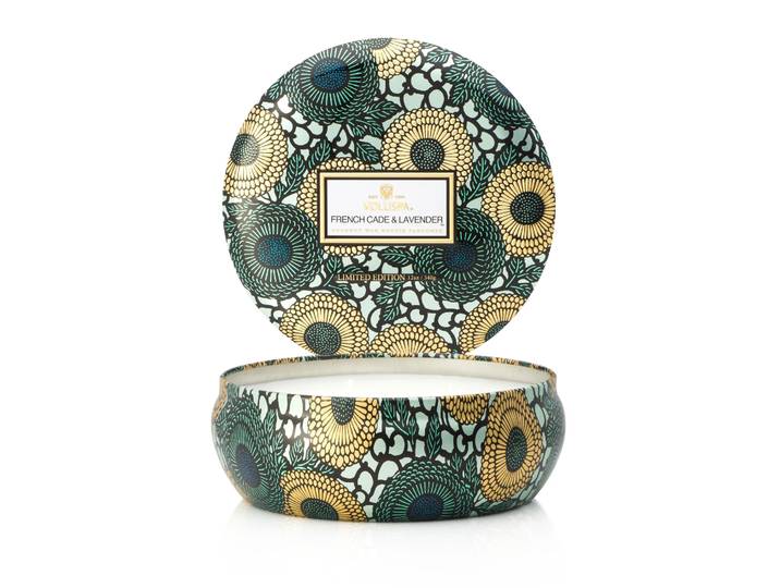 Voluspa Bougie 3-wick in a tin 60 heures French Cade & Lavender