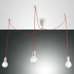 Blog 3-flammige Pendelleuchte in Weiss mit roten Textilummantelten Kabeln von Fabas Luce