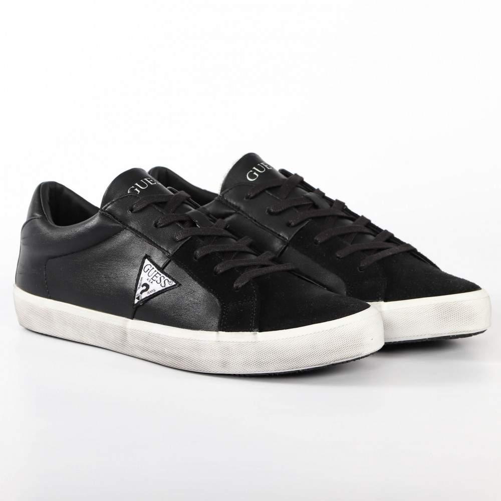 Guess herensneakers in antraciet.
