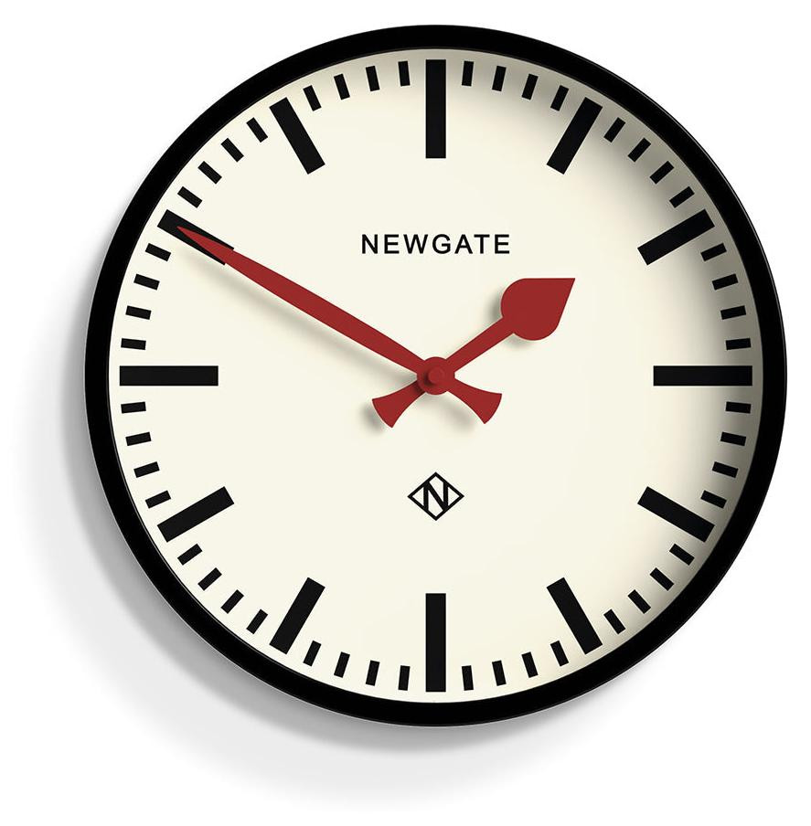 Newgate Luggage Wandklok - Zwart
