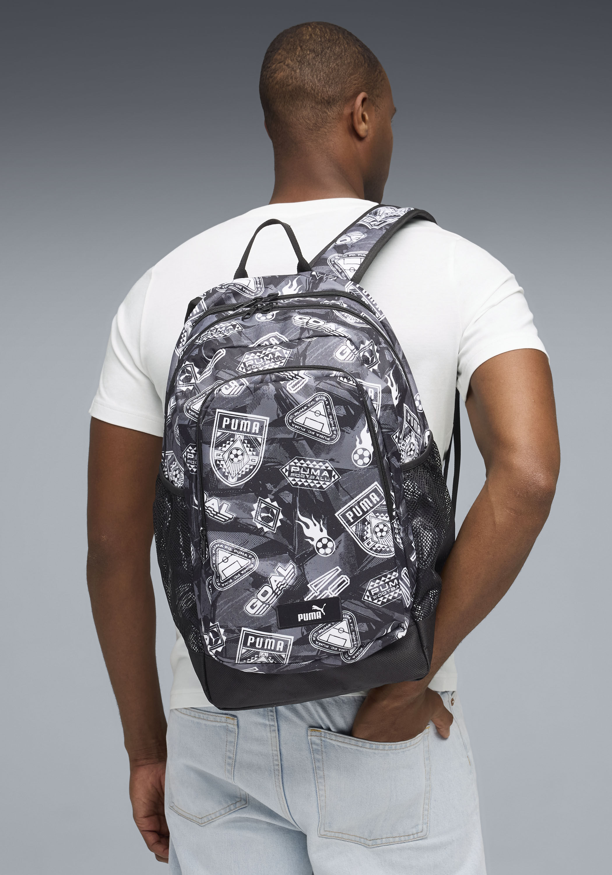 Rucksack PUMA "ACADEMY AOP BACKPACK", schwarz-weiss (puma schwarz, football aop), Rucksäcke, Netz, Polyester, gemustert, Rucksack, für Erwachsene, sportlicher Stil, für Alltag und unterwegs puma schwarz, football aop Einheitsgröße