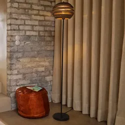 160 cm OSRAM Stehleuchte BALL, braun, aus Wellpappe