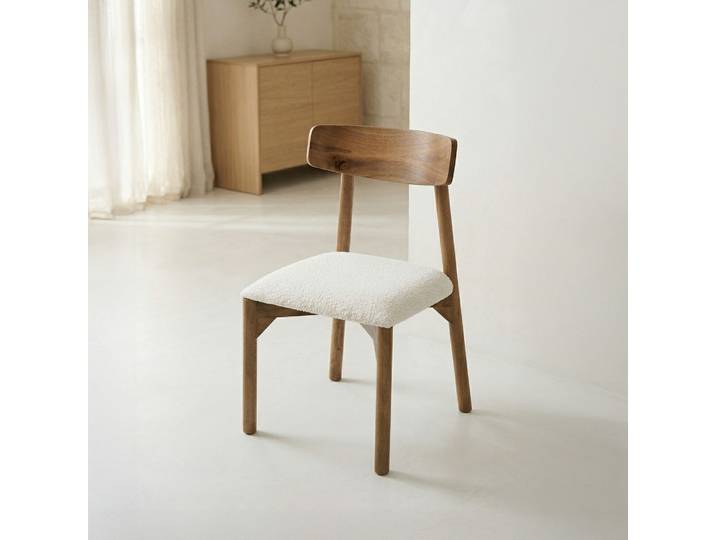 Chaise en bois et tissu bouclette blanc - Alba