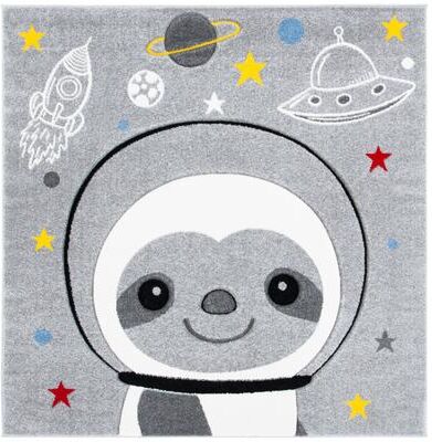 SAFAVIEH Carousel Kids Kolbrin Sloth Astronaut Rug