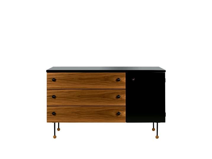 GUBI Commode 62 Dresser american walnut, 3 tiroirs