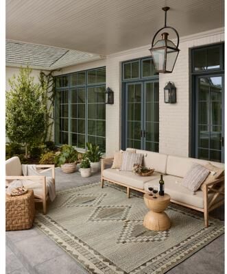 Alexander Home Saoirse Indoor/Outdoor Area Rug