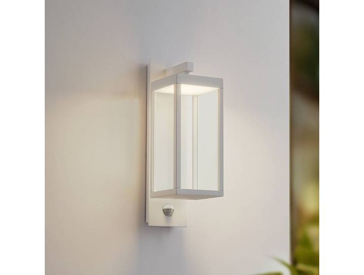 Ferdinand LED-Außenwandlampe, weiß, Sensor, 38 cm - Lucande - Balkon - Modern - Aluminium - Einflammig