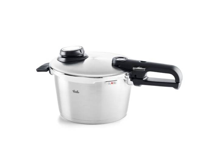 Fissler, VitavitPremium Schnellkochtopf (4,5 L, Ø 22 cm), Edelstahl, 4 Garstufen inkl. Dampfgarstufe, Einsatz, Induktion, Made in Germany