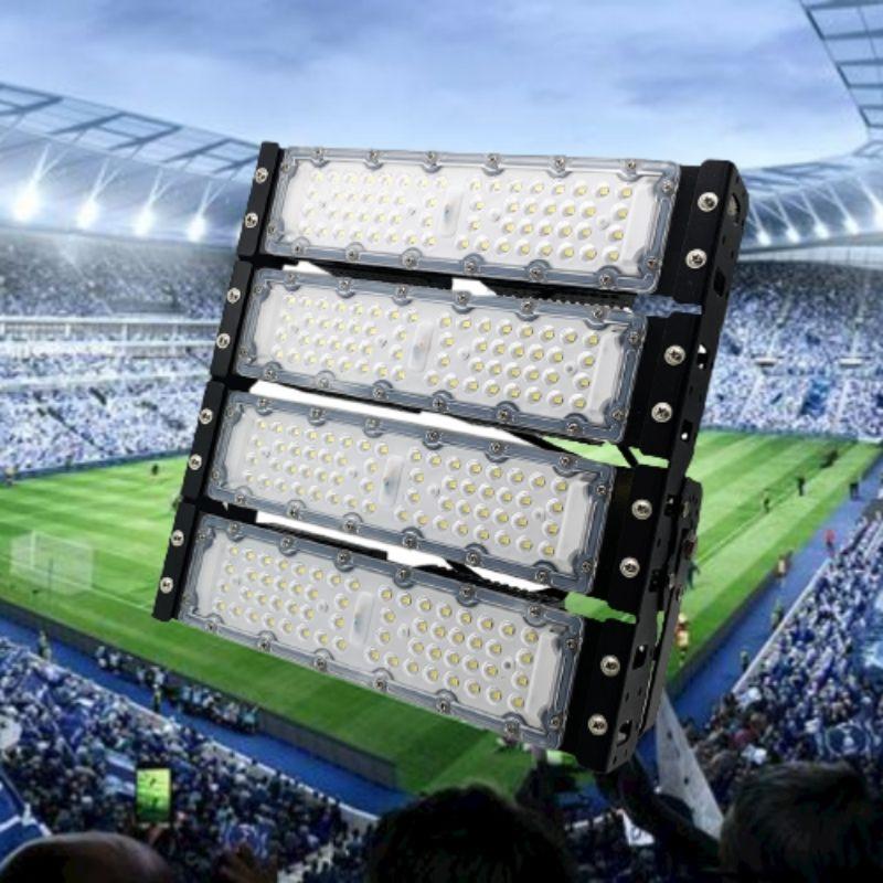 Silamp Projecteur LED Puissant Industriel 200W IP65 Noir - Blanc Froid 6000K - 8000K