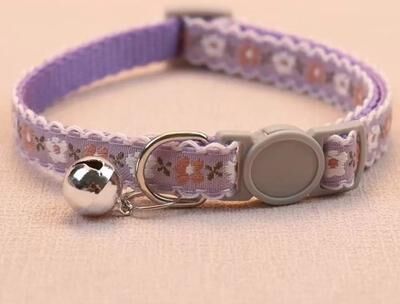 Inspired Living Floral Lace Bell Cat Collar Adjustable Embroidered Pet Collar For Stylish Cats 4