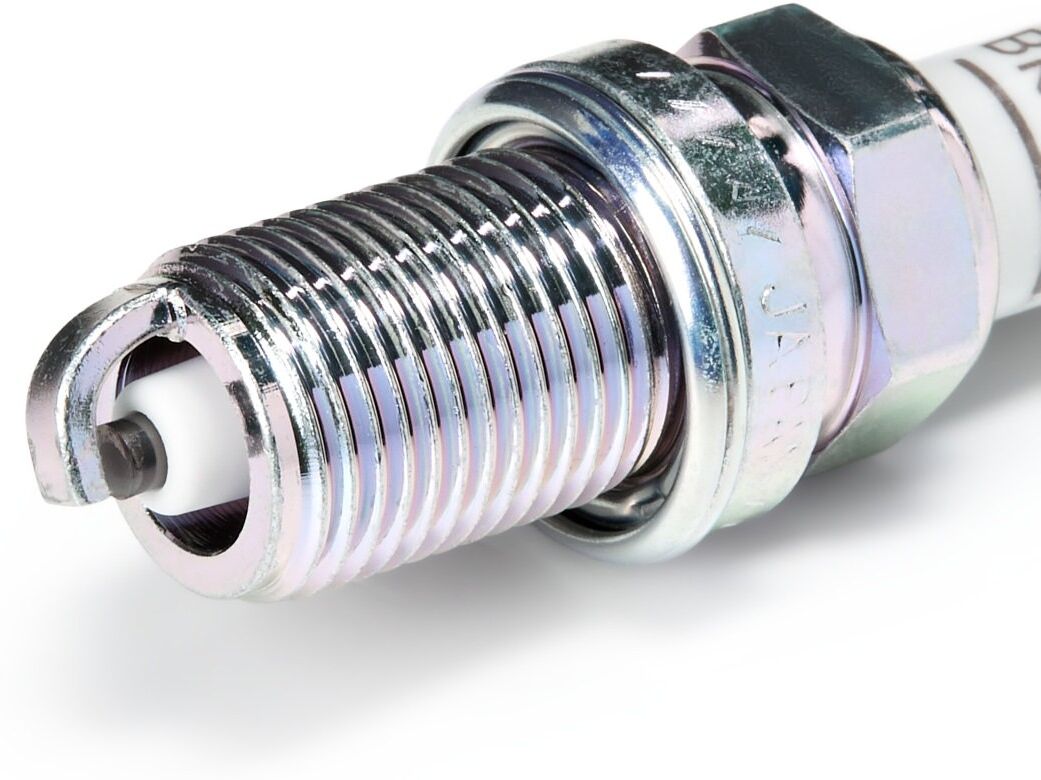 NGK 5675 Spark plug