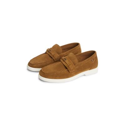 Loafer TOMMY HILFIGER "LIGHT SUEDE FLAG HARDWARE LOAFER", Herren, Gr. 42, braun, Veloursleder, Schuhe Loafer, Slipper, Schlupfschuh, mit modischem Zierriegel und Ziernähten