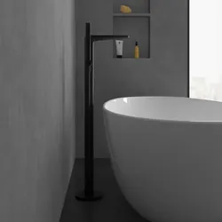 Villeroy und Boch Antao Einhebel-Badewannenarmatur TVT111004000K5 Standmontage, matt black