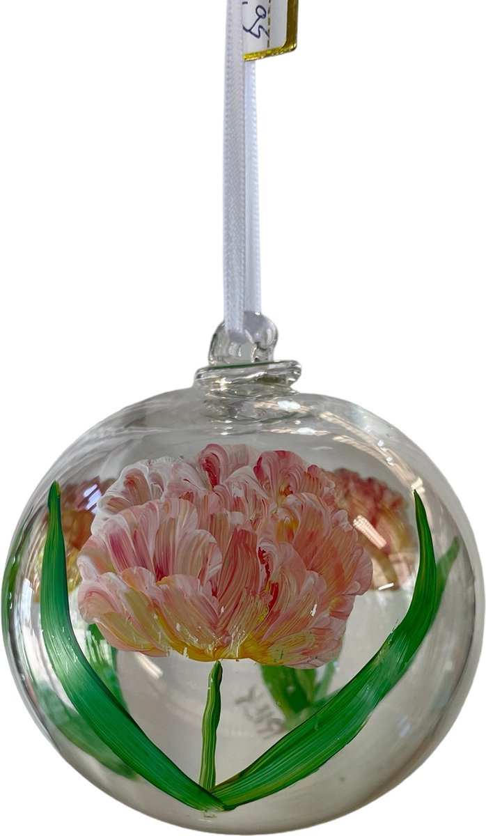 Bohemien kristallen bol met gele en rode tulpen