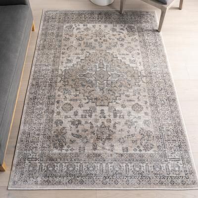 Nuloom Lillith Traditional Medallion Area Rug