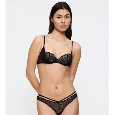 Balconette-BH TRIUMPH "That Night In Vegas", Damen, Gr. 80, Cup C, schwarz, Mesh, Spitze, Obermaterial: 87% Polyamid, 13% Elasthan, BHs Balconette-BH, Komfort-Bügel, Spitze, Mesh