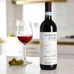 Giacosa Fratelli 2023 Giacosa Fratelli Barbera d ́Alba Bussia 2023 Barbera Italien