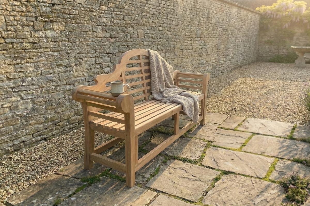 Teakea - Marlboro Teak-Gartenbank - 160 cm - Massivem Plantagen-Teakholz - 3/4-Personen
