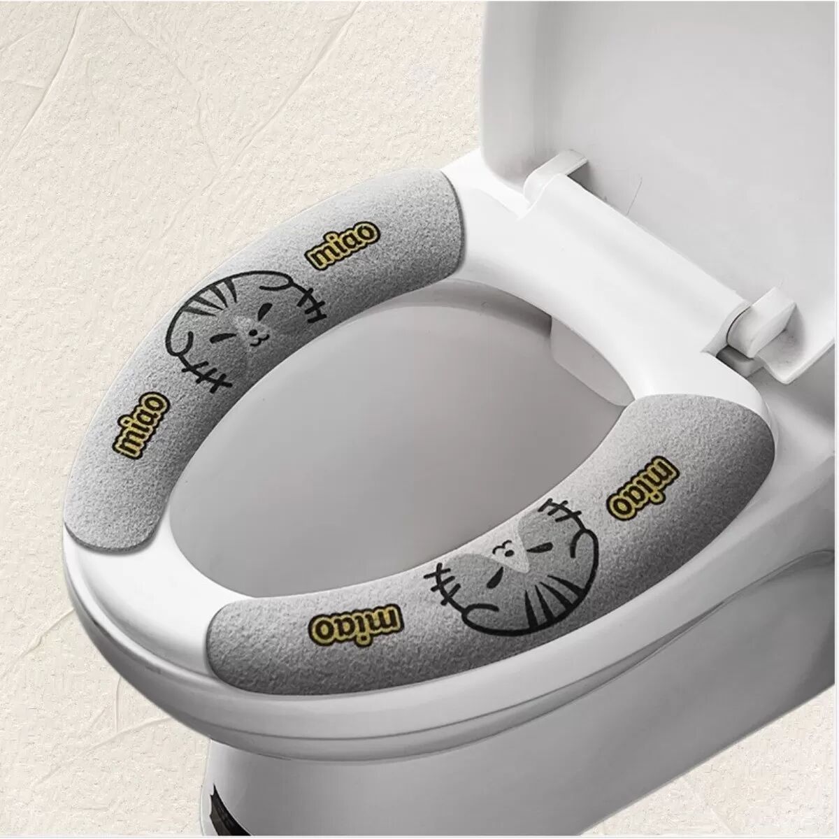 INF Plüsch-Toilettensitzbezug (Kurz) – statisch haftend, waschbar, frostbeständig, fusselfrei, Samtpolster, Grau
