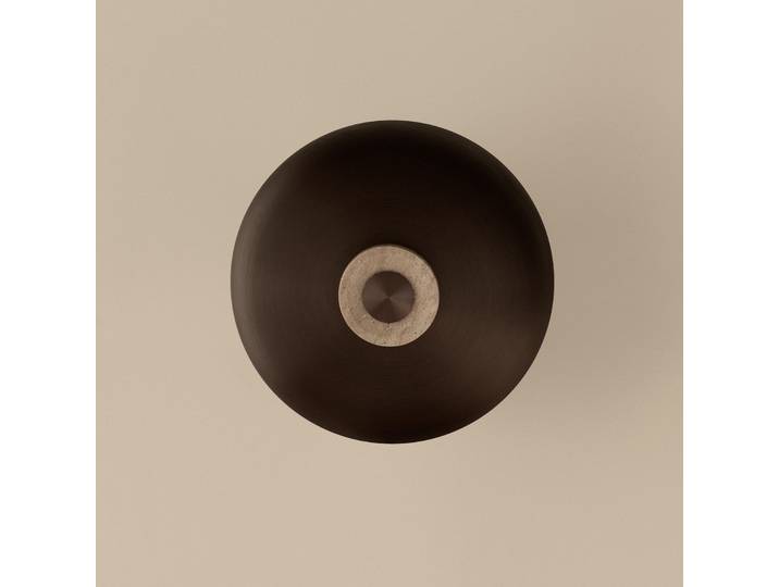 Reverse LED-Wandleuchte, bronze, Ø 24 cm - Audo Copenhagen - Wohnzimmer - Design - Aluminium - Einflammig