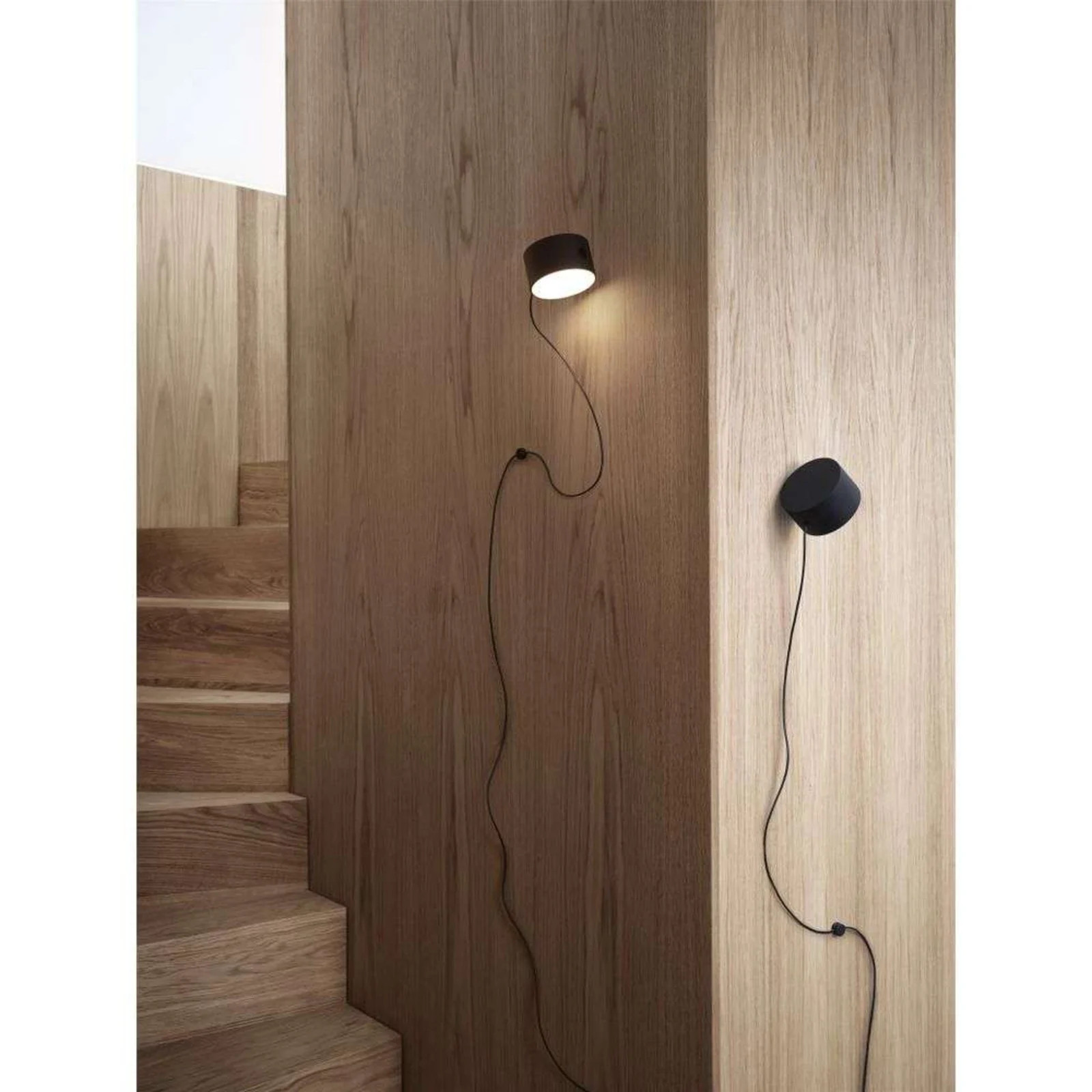 Muuto Post wandlamp Brown Green - Metaal