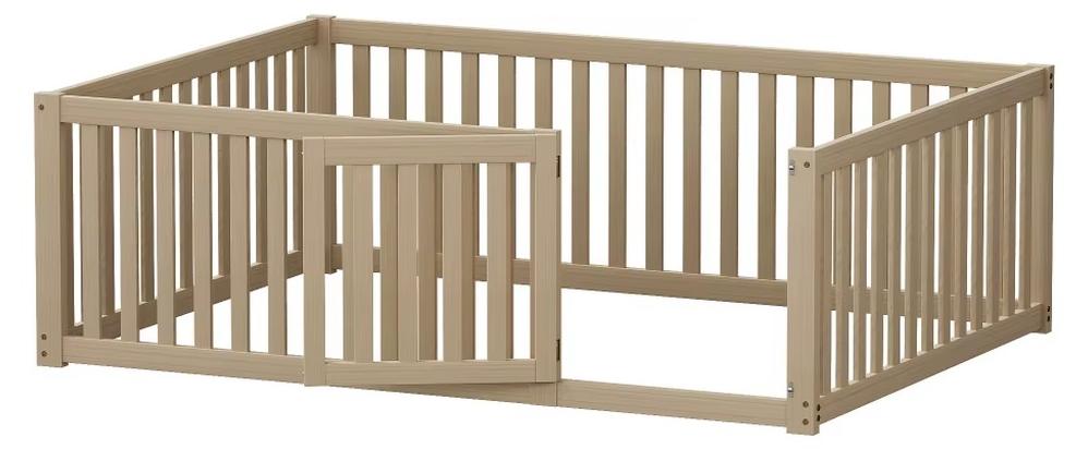 Kinderbett - Bodenbett - Massivholz - 140 x 200 cm - Rausfallschutz - Tür - Natur