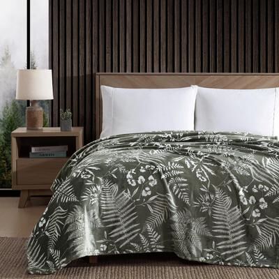 Eddie Bauer Ultra Soft Plush Fleece Lightweight All Season Blanket