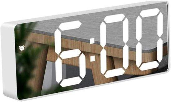 SnapGlow Digitale spiegelwekker met grote LED-weergave en sluimerfunctie