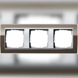 Gira Abdeckrahmen 3fach 0213766