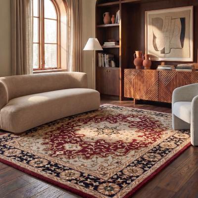 SAFAVIEH Handmade Heritage Kassandra Traditional Oriental Wool Rug