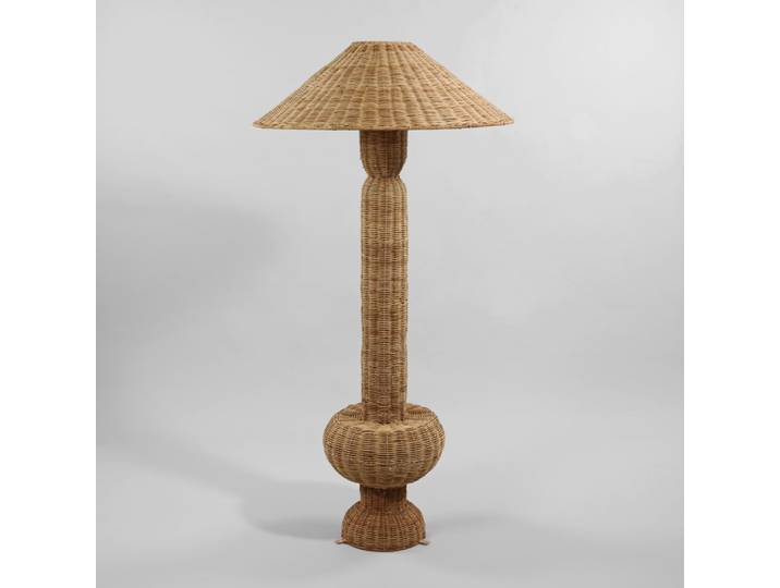 Kabellose und wiederaufladbare Outdoor-Stehleuchte aus Rattan H153