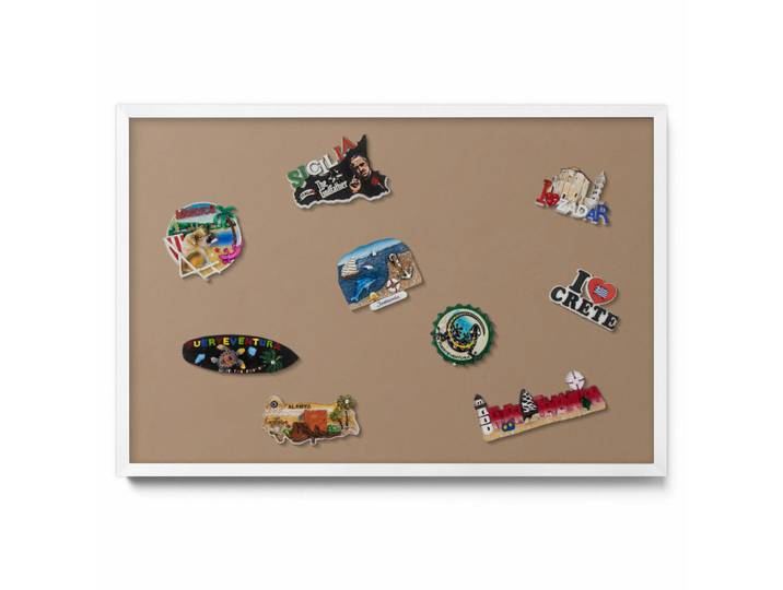 Tulup Magnettafel 60x40 cm weißer Rahmen – Hellbraune Farbe, Haselnussfarben, Metall, Rechteckig, 60x50x0.4 cm, Bilder & Rahmen, Pinnwände & Magnettafeln