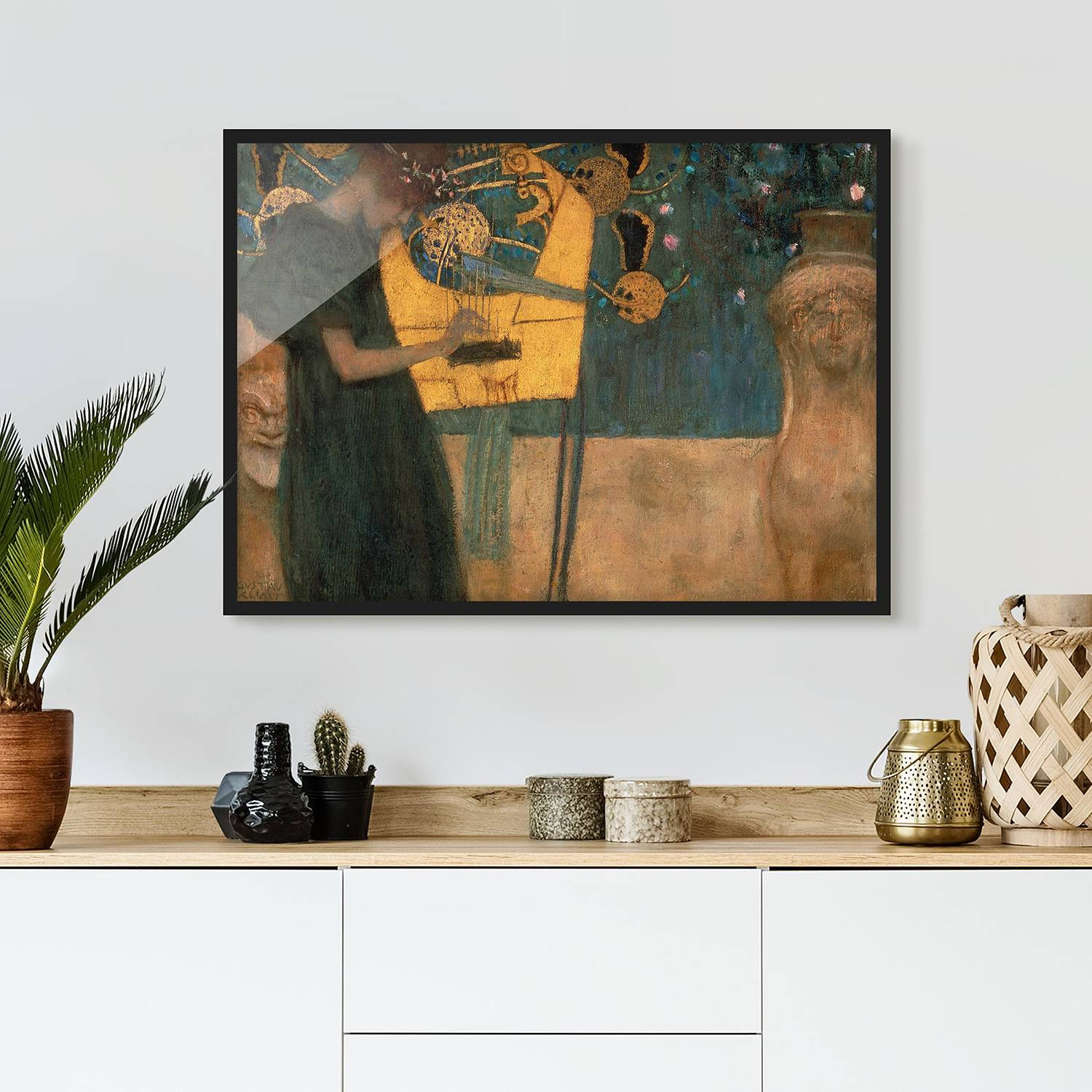 home24 Gustav Klimt Die Musik I kunstposter met houten lijst, groen en meerkleurig, 100 x 70 cm