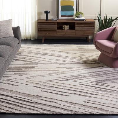 SAFAVIEH Handmade Ebony Nezira Wool Rug