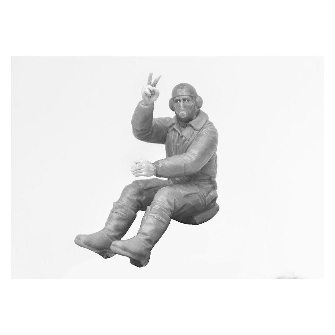 ICM British Pilots (1939-1945)(3 figures) (32105)