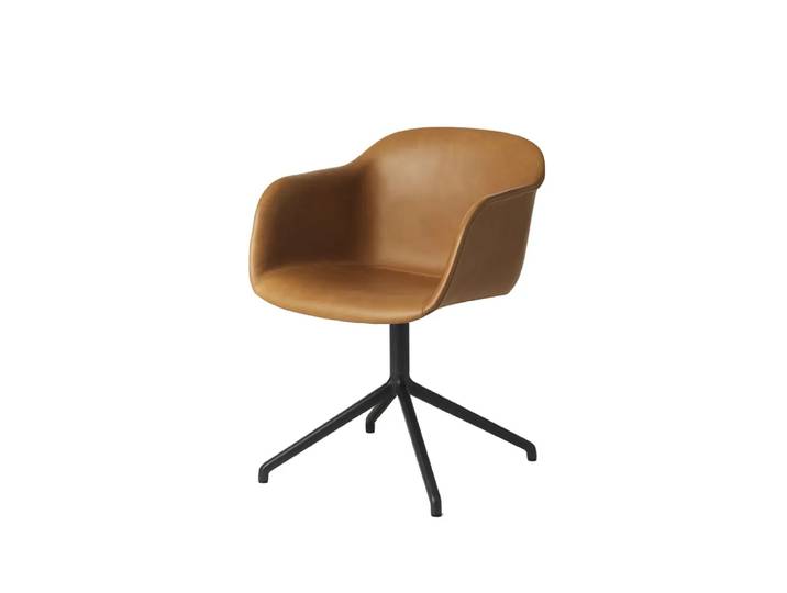 Muuto Fiber armchair Bürostuhl mit drehbarem Gestell Cognac leather-anthracite black