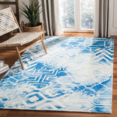 SAFAVIEH Handmade Dip Dye Bobbi Watercolor Vintage Boho Wool Rug