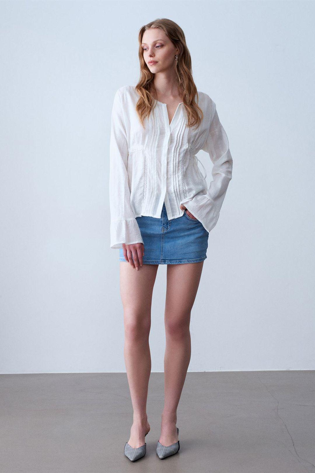 Geborduurde V-hals Woven Blouse