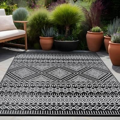 Beverly Rug Reversible Mats Plastic Outdoor Rug for Camping, Patio, Backyard, RV, Picnic, Deck