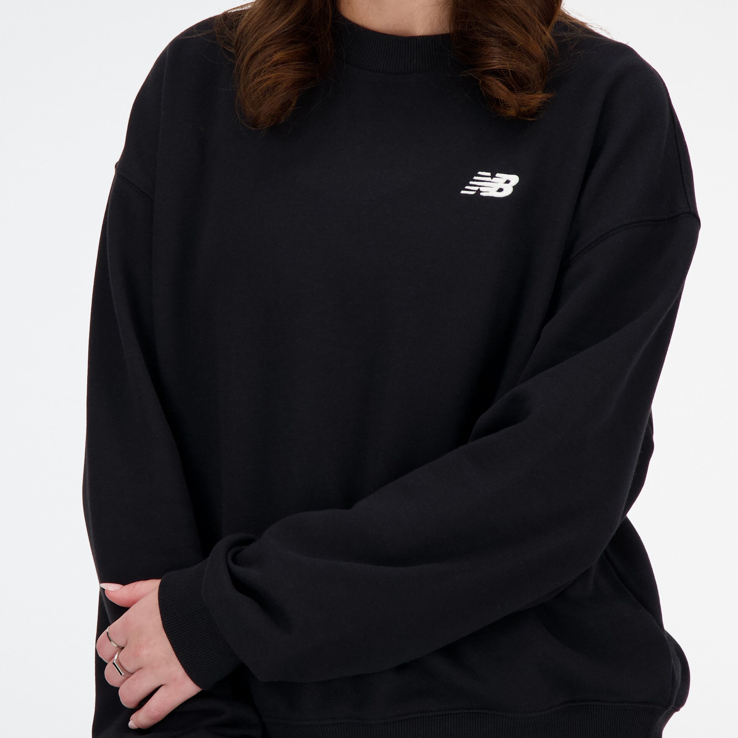 Sweatshirt NEW BALANCE "Sport Essentials French Terry Crew", Damen, Gr. L, schwarz, Obermaterial: 60% Baumwolle, 40% Polyester, normal, Rundhals, angesetztes Bündchen, Sweatshirts Sweatshirt, mit Rundhalsausschnitt, aus French-Terry-Material, lockere Pass