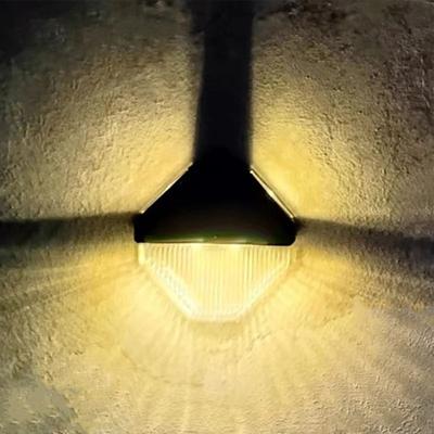 Inspire Curations SkyGlow Solar Gutter Lights Waterproof Auto Charging Outdoor Wall & Fence Lighting (14 Pack) warm Light 1pc