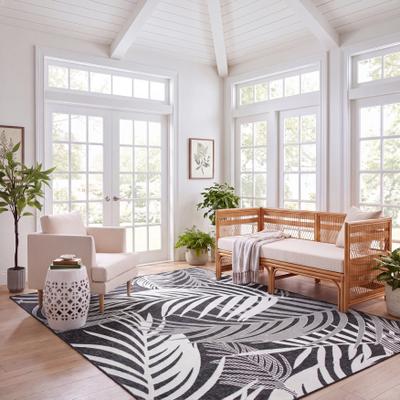SAFAVIEH Beach House Amzie Transitional Rug