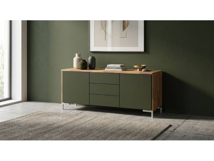 Modernes Sideboard mit grünen Türen Buche Natur geölt