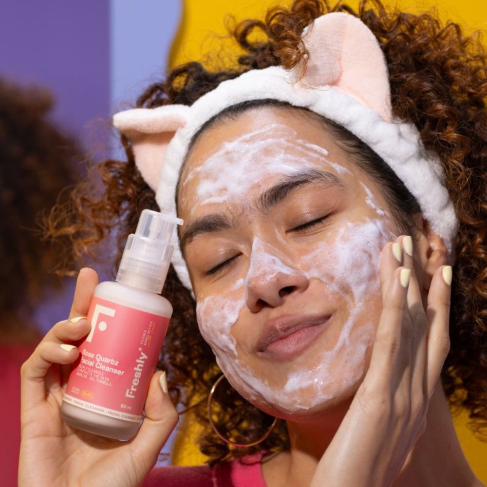 Freshly Rose Quartz Facial Cleanser Preserves the Dermal Barrier 100mL